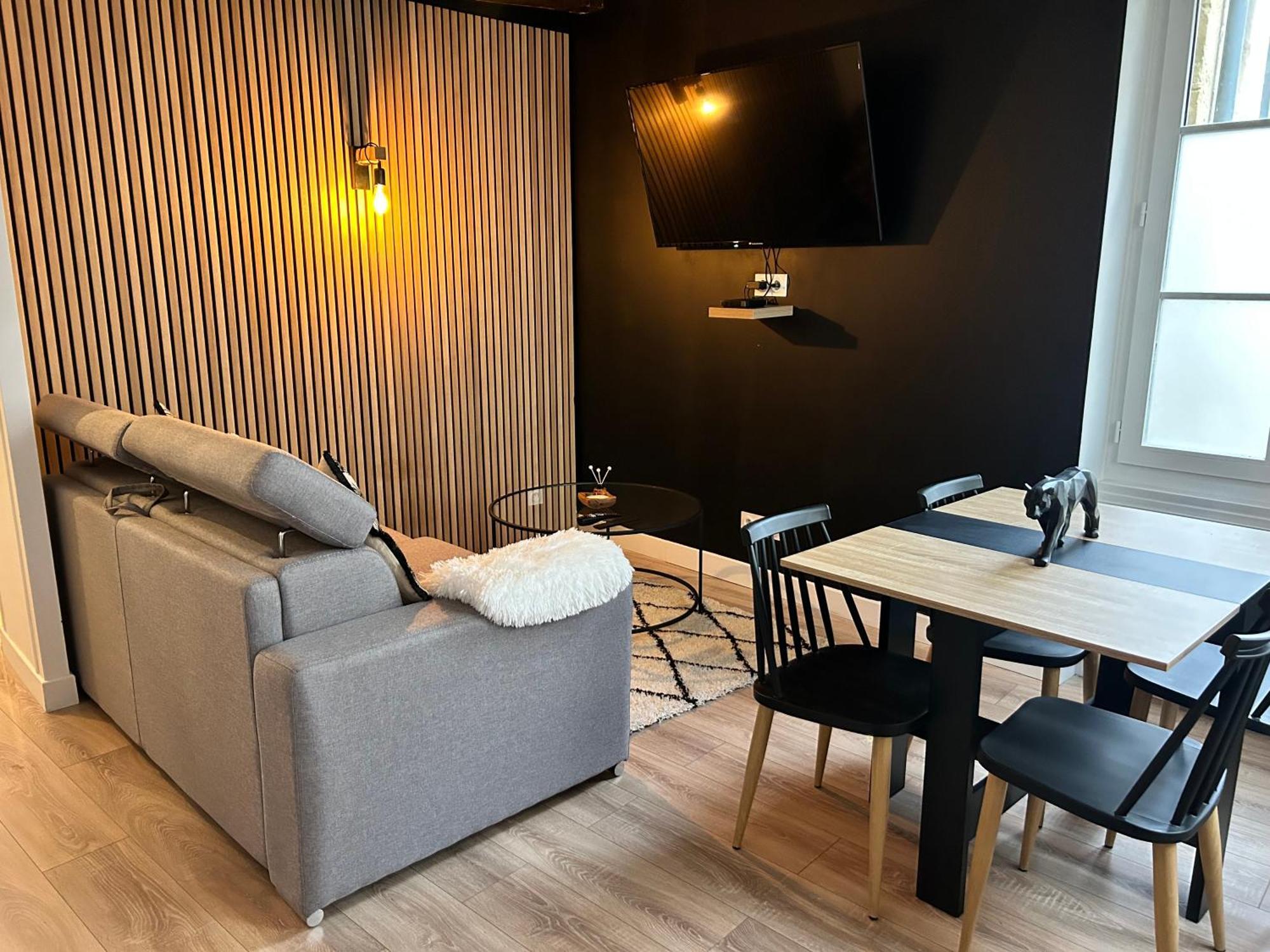 Le Petit Niortais - Centre Ville - Wifi - Netflix - Amazon Exterior photo